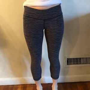 Lululemon Cropped Workout Pants